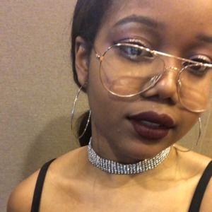 Meet your Posher, Erica